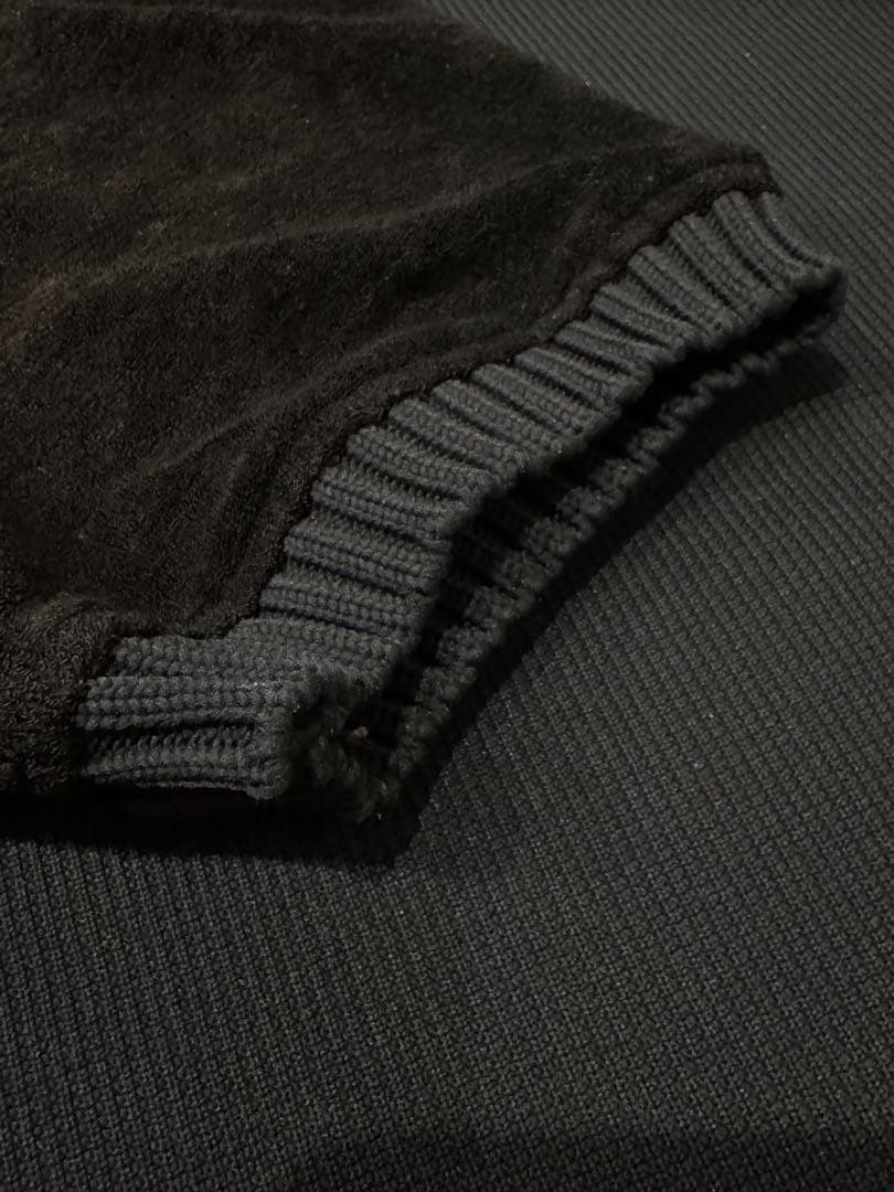 1piuluguale3 ベロア上下セットアップ V ブラック 黒 値下げ