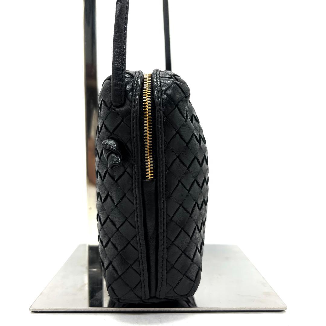 【極美品】ボッテガヴェネタ カメラバッグ イントレチャート タッセル ブラック