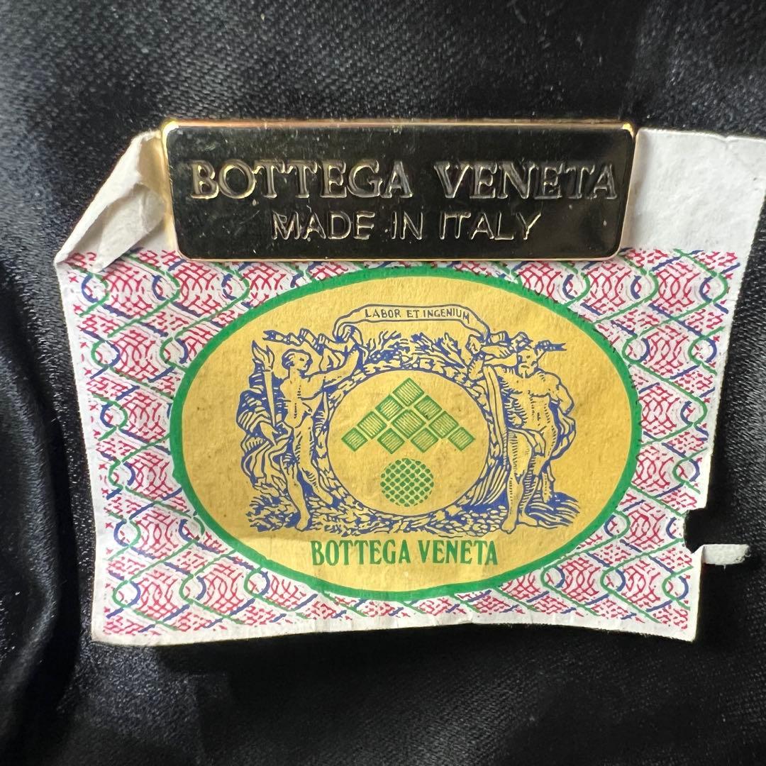 【極美品】ボッテガヴェネタ カメラバッグ イントレチャート タッセル ブラック