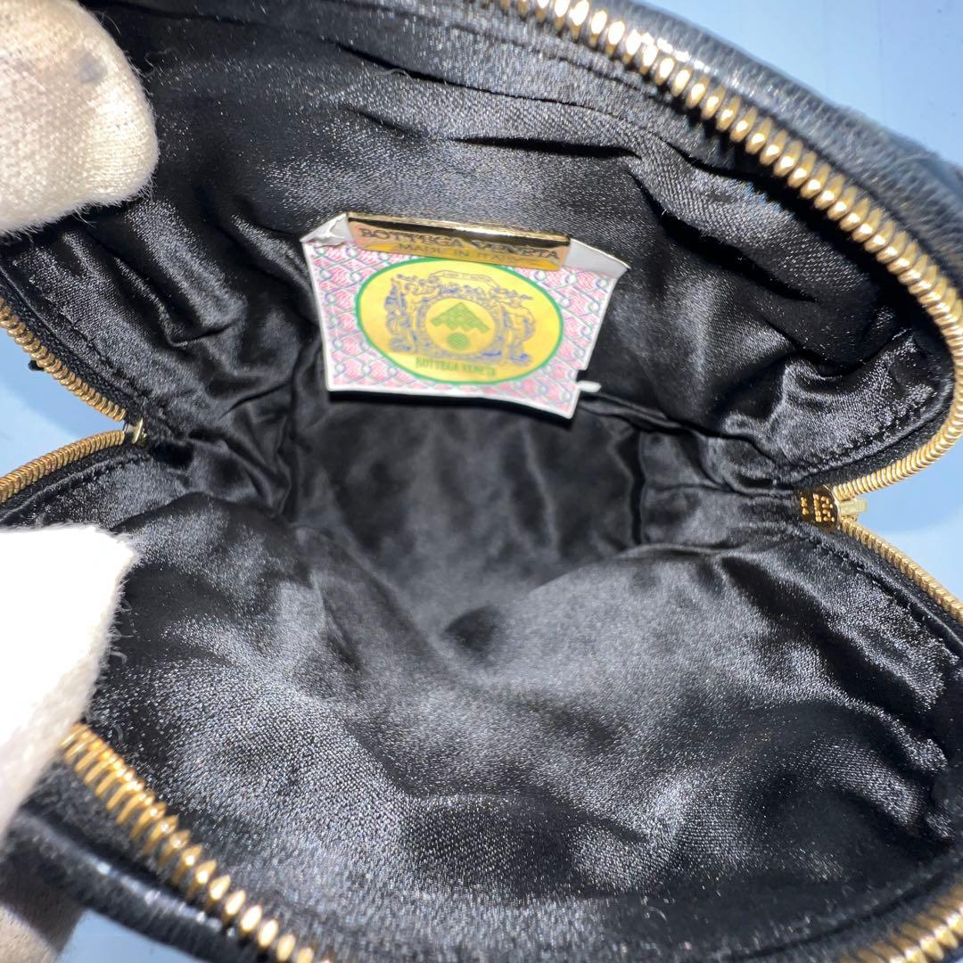 【極美品】ボッテガヴェネタ カメラバッグ イントレチャート タッセル ブラック