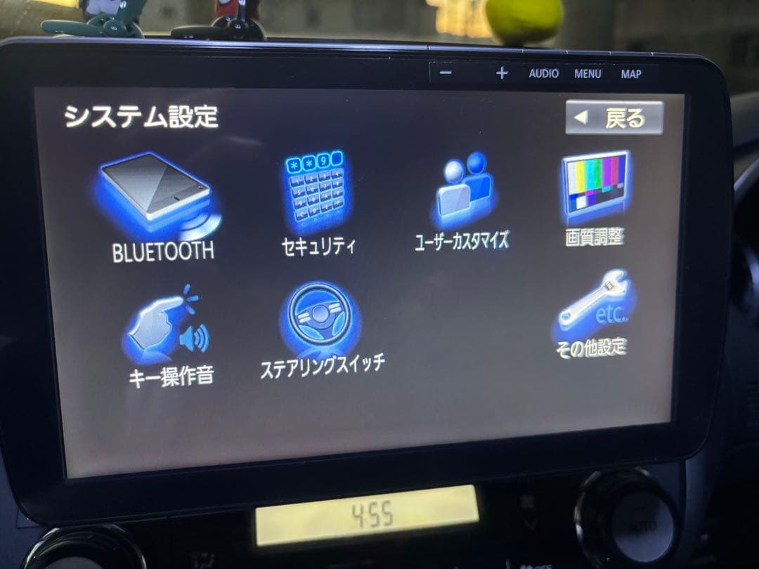 パナソニック9インチナビ　CN-F1D