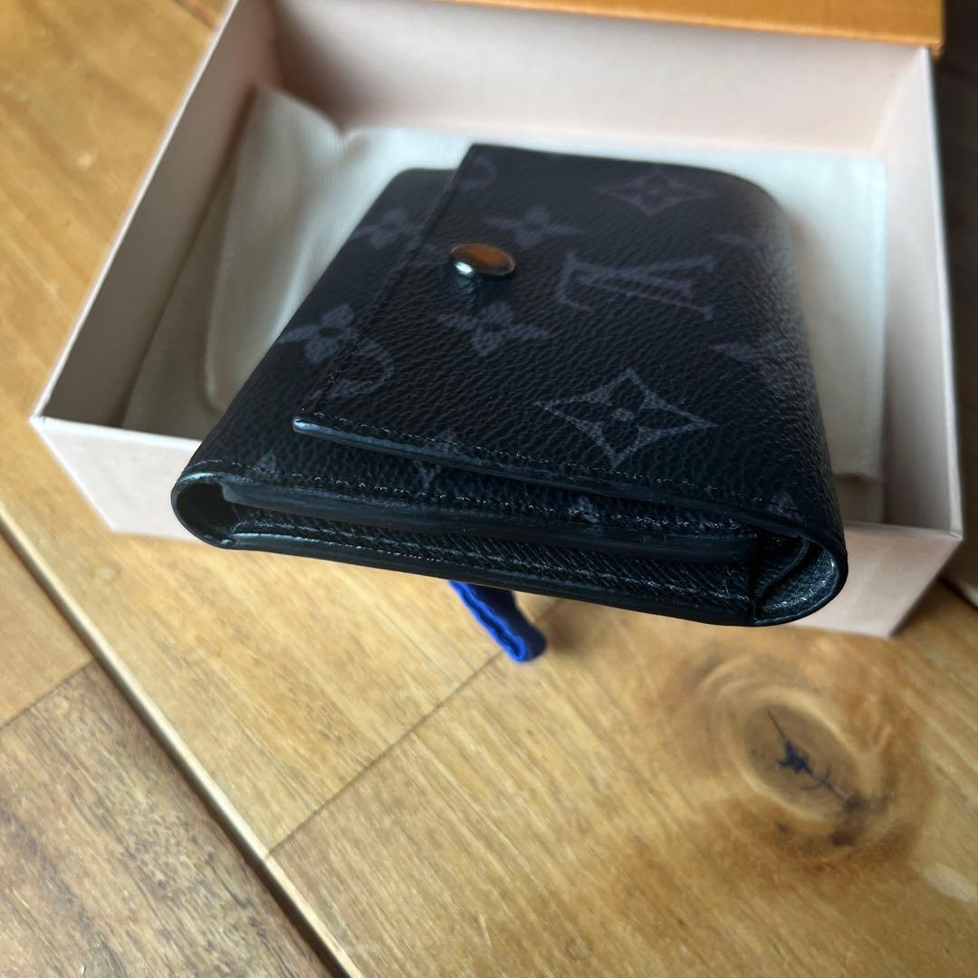 LOUIS VUITTON(ルイ・ヴィトン) ヴィクター・ウォレット