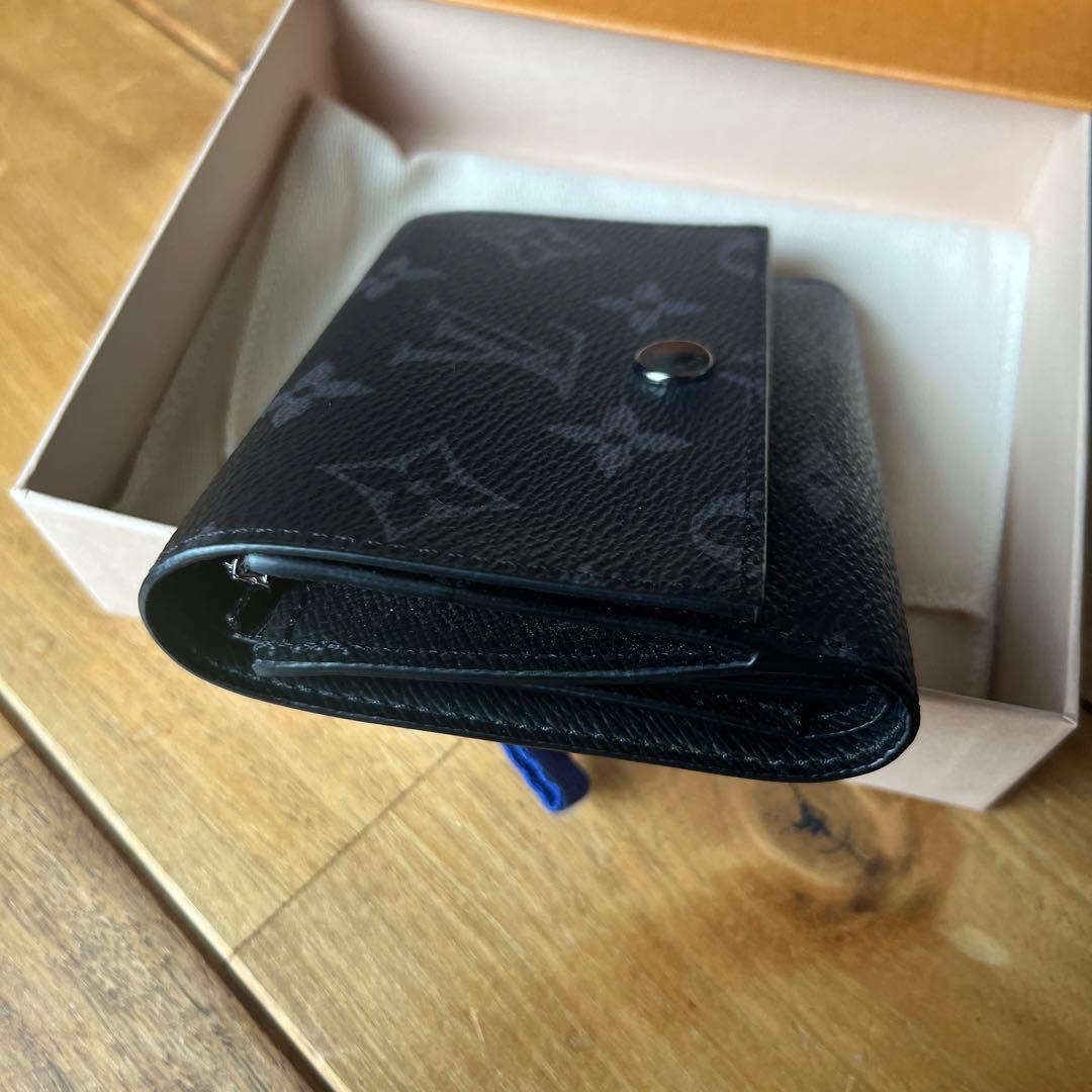 LOUIS VUITTON(ルイ・ヴィトン) ヴィクター・ウォレット