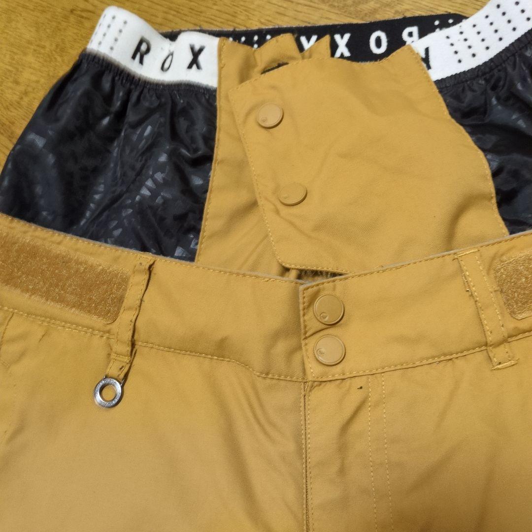 【美品】ROXY　スノボウェア　上下セット　Ｓ　総柄　　　キャメルブラウン