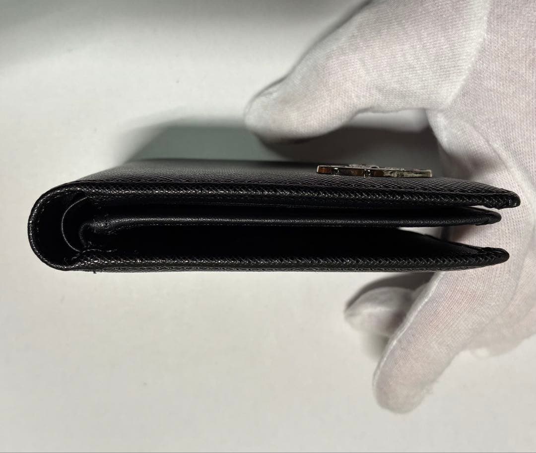 入手困難【新品】Vivienne Westwood オーブロゴ 札入れ