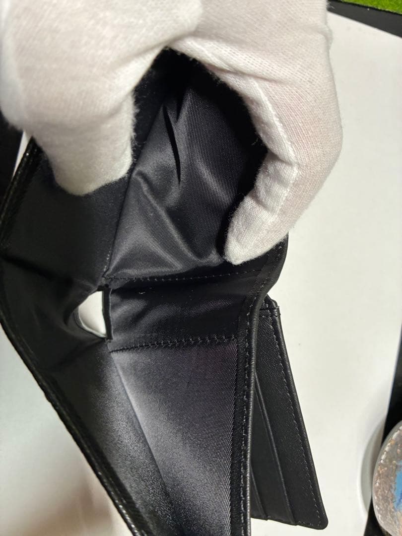 入手困難【新品】Vivienne Westwood オーブロゴ 札入れ