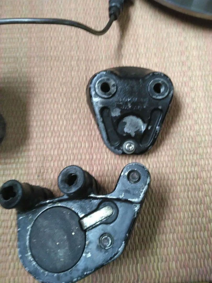 Z1Z2右側 純正ブレーキキャリパー、 ディスク