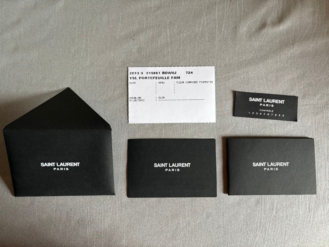 【美品/箱付き】サンローラン　長財布　SaintLaurent イブサンローラン