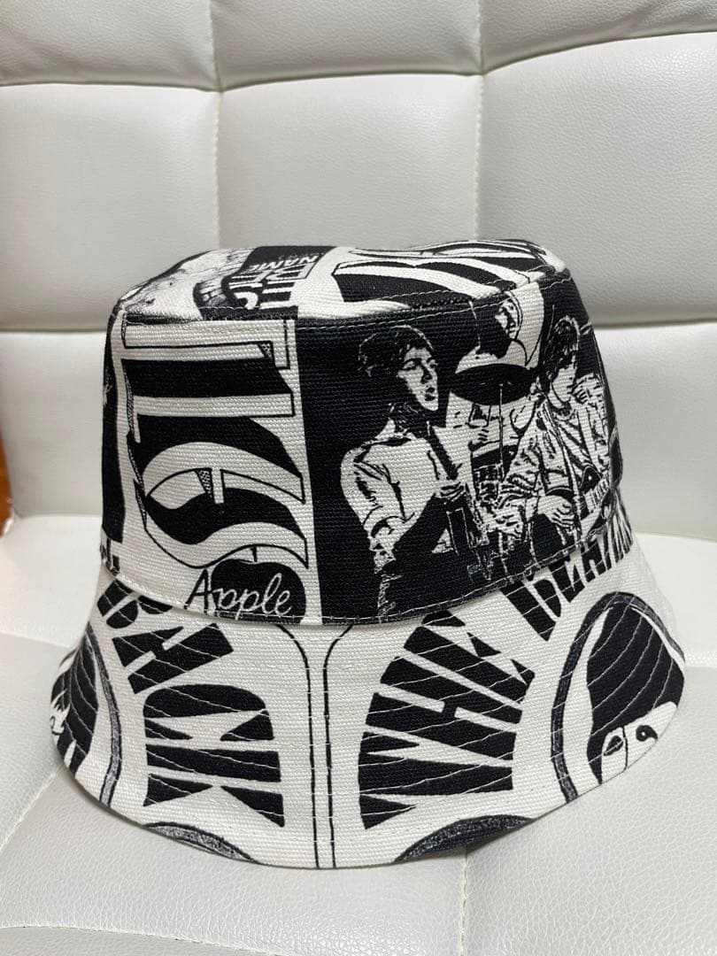 ステラマッカートニー　リバーシブル バケットハット