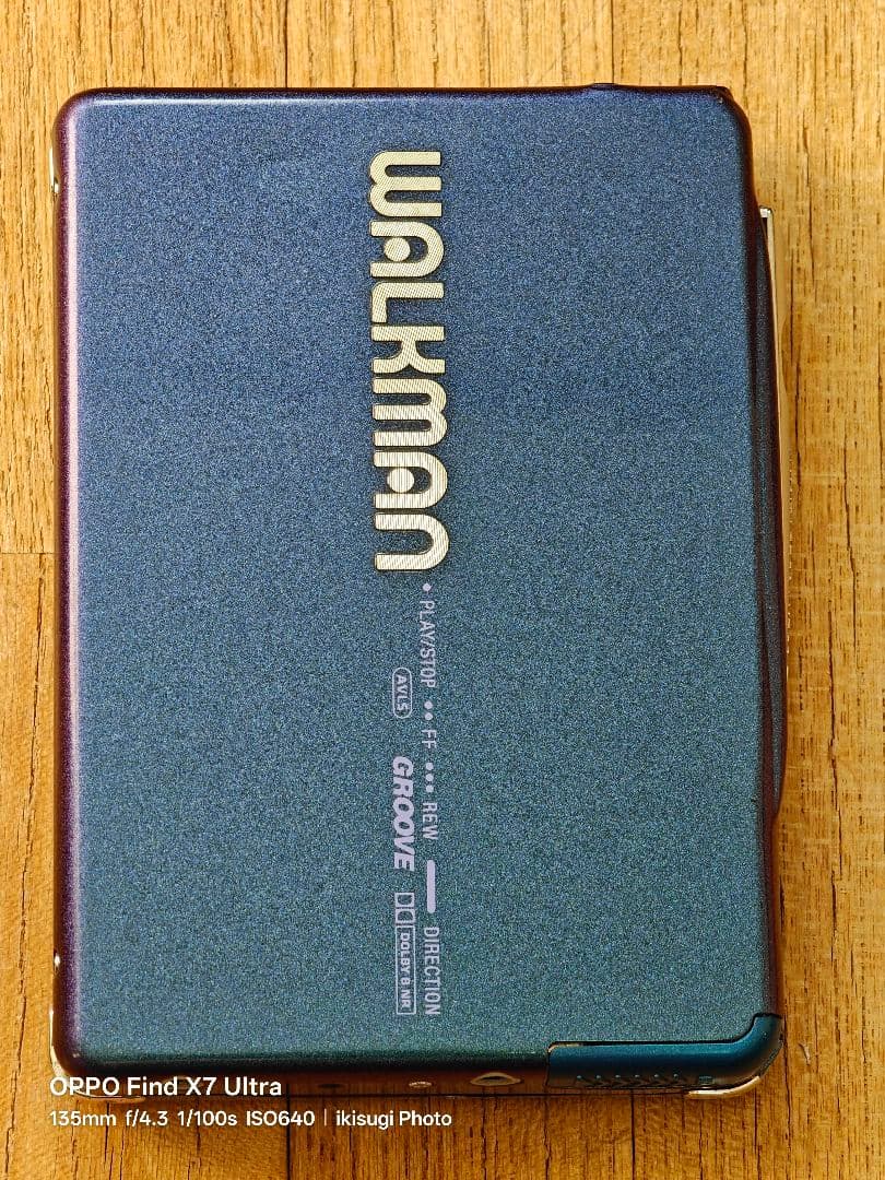 カセットウォークマン　WALKMAN　WM-EX9