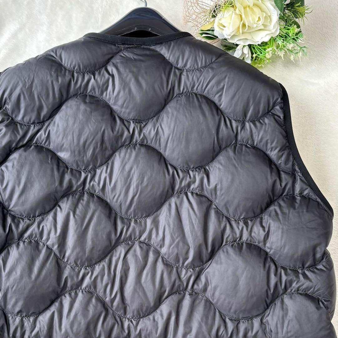 新品未使用　ユニクロ　セオリー　ウルトラライトダウン　ロングベスト　ジレ　撥水