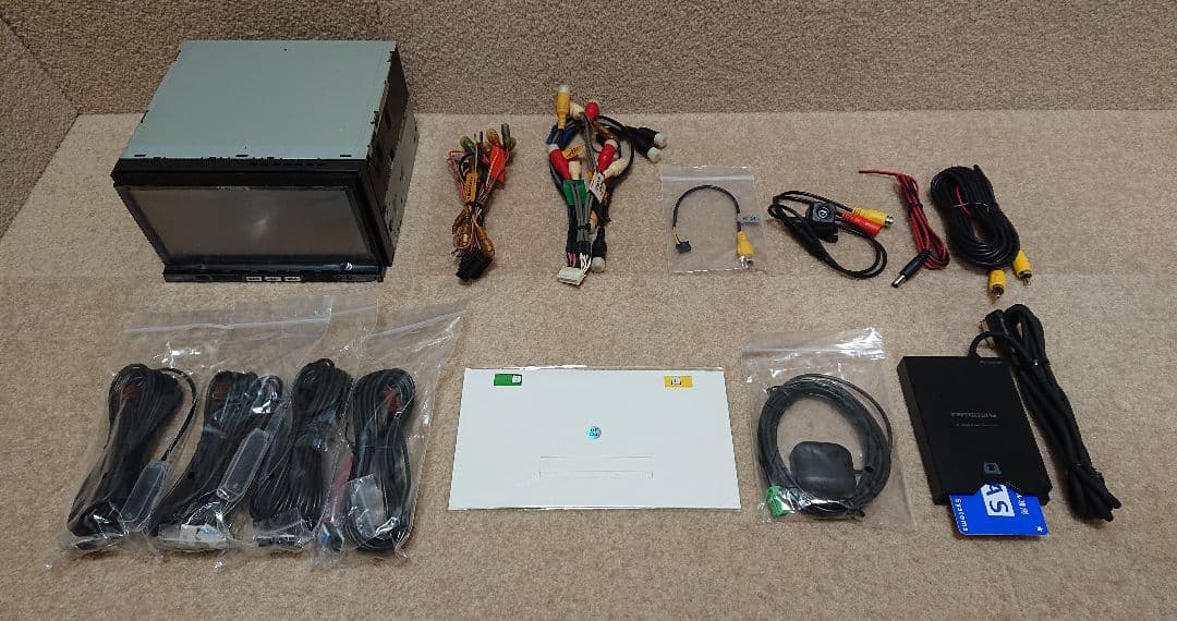 【新品タッチパネル】サイバーナビ AVIC-ZH9900 カロッツェリア 完動品