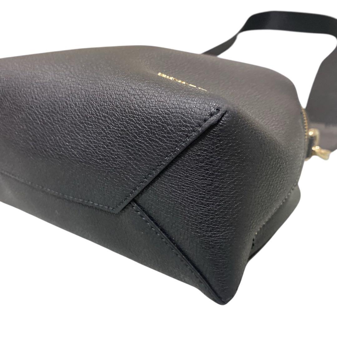 FURLA アミカ ミニ ショルダーバッグ クロスボディロゴ