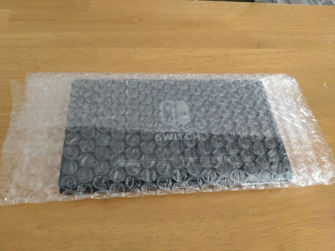 【美品】ニンテンドースイッチ 本体のみ　2018年製