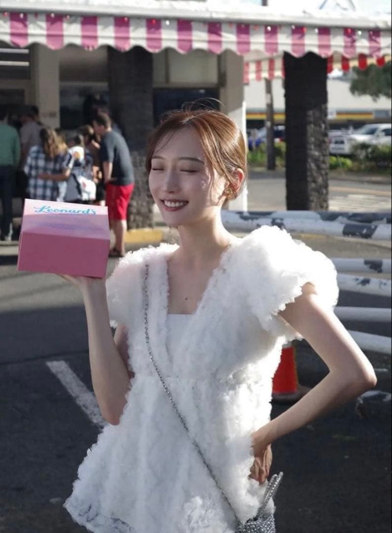 polaura フラワーぺプラムバックリボンチュニック ホワイト