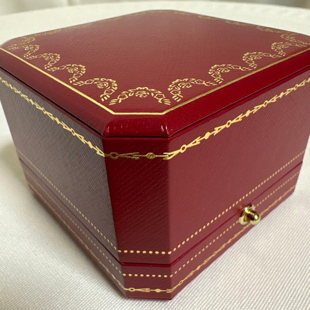 ソウマタケヒサさま　　カルティエ　リングケースとジュエリーボックスの空箱　２点