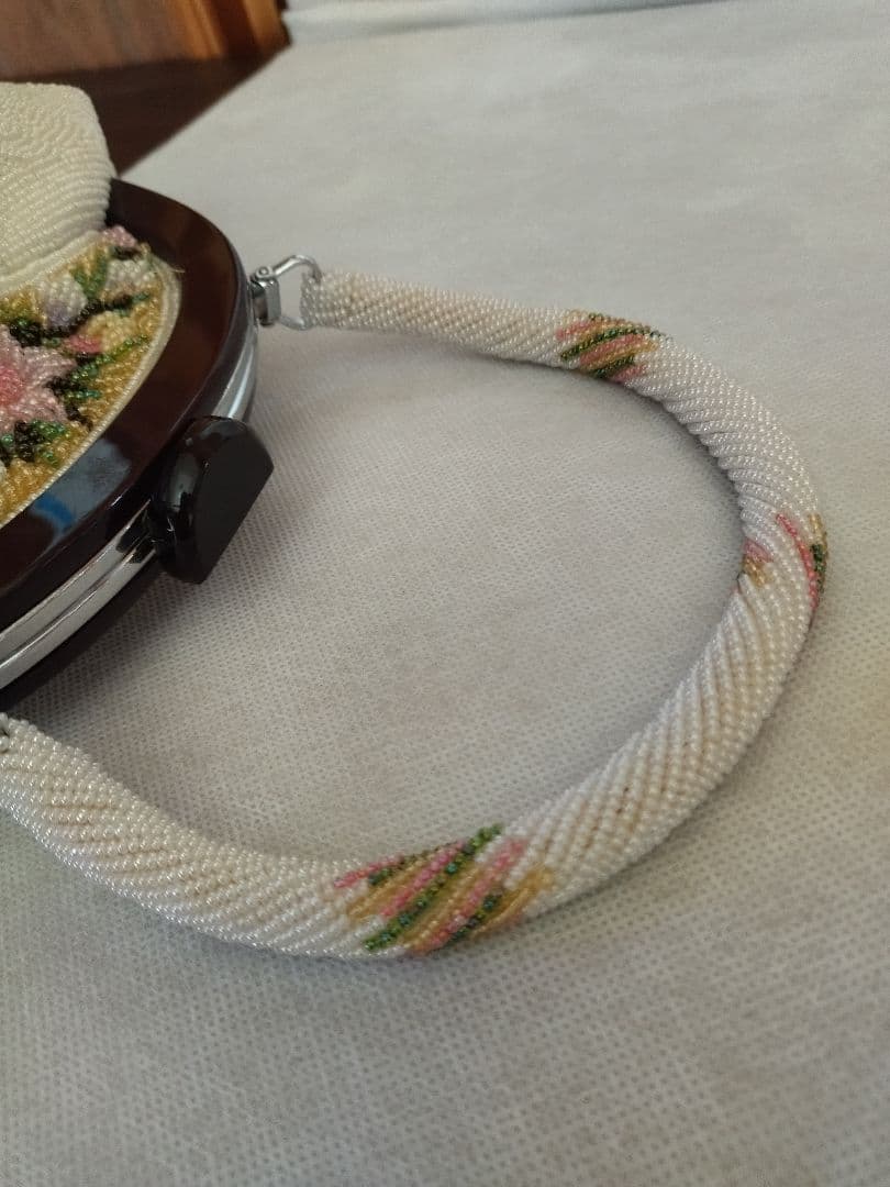 和装　ビーズバック　がま口　昭和レトロ　立体