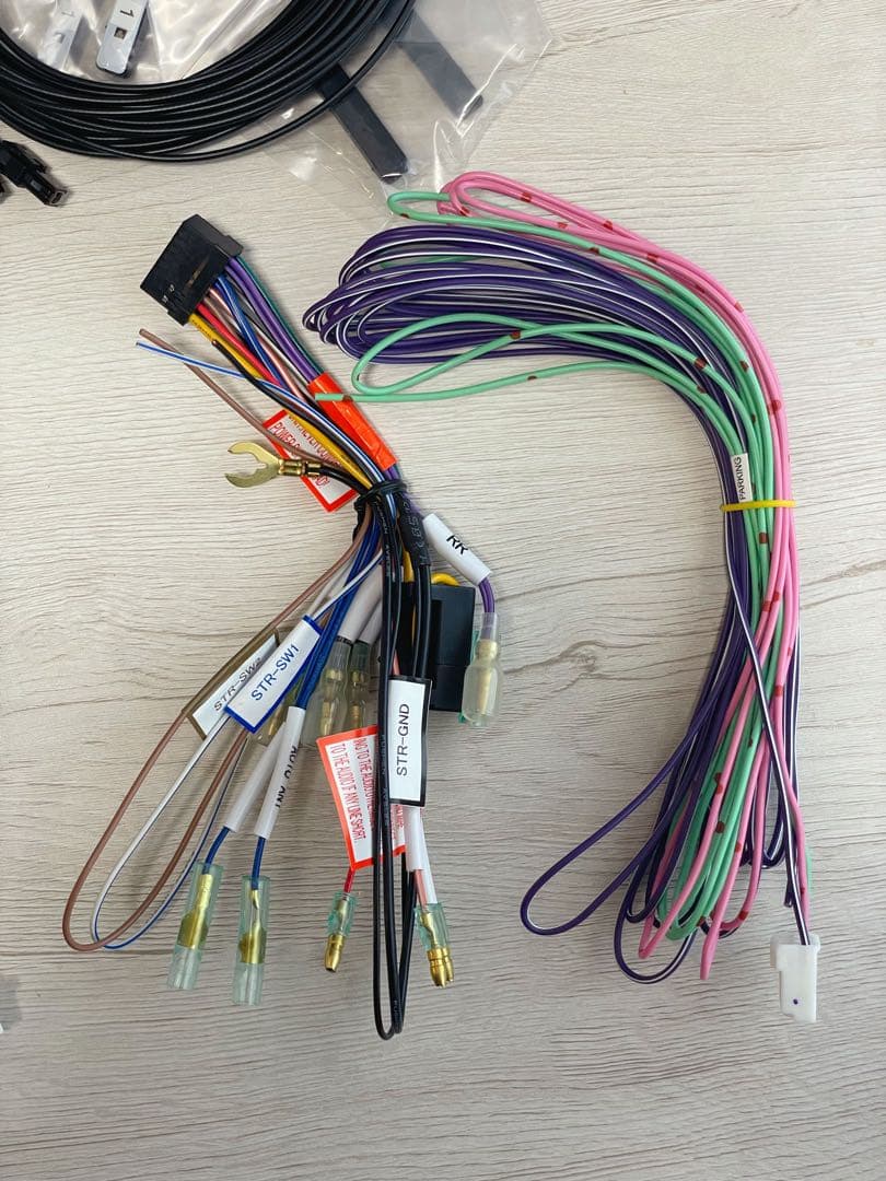 ECLIPSE カーナビ AVN-Z04i W 地図データ　2020年