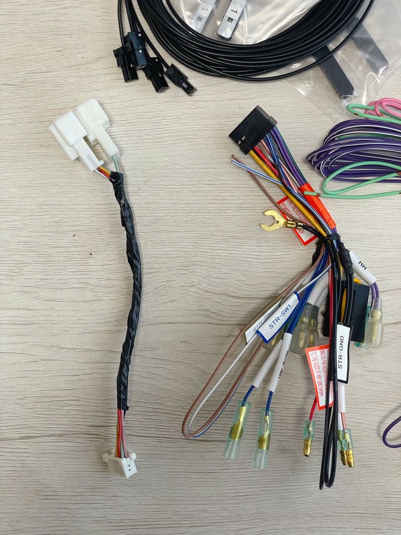 ECLIPSE カーナビ AVN-Z04i W 地図データ　2020年