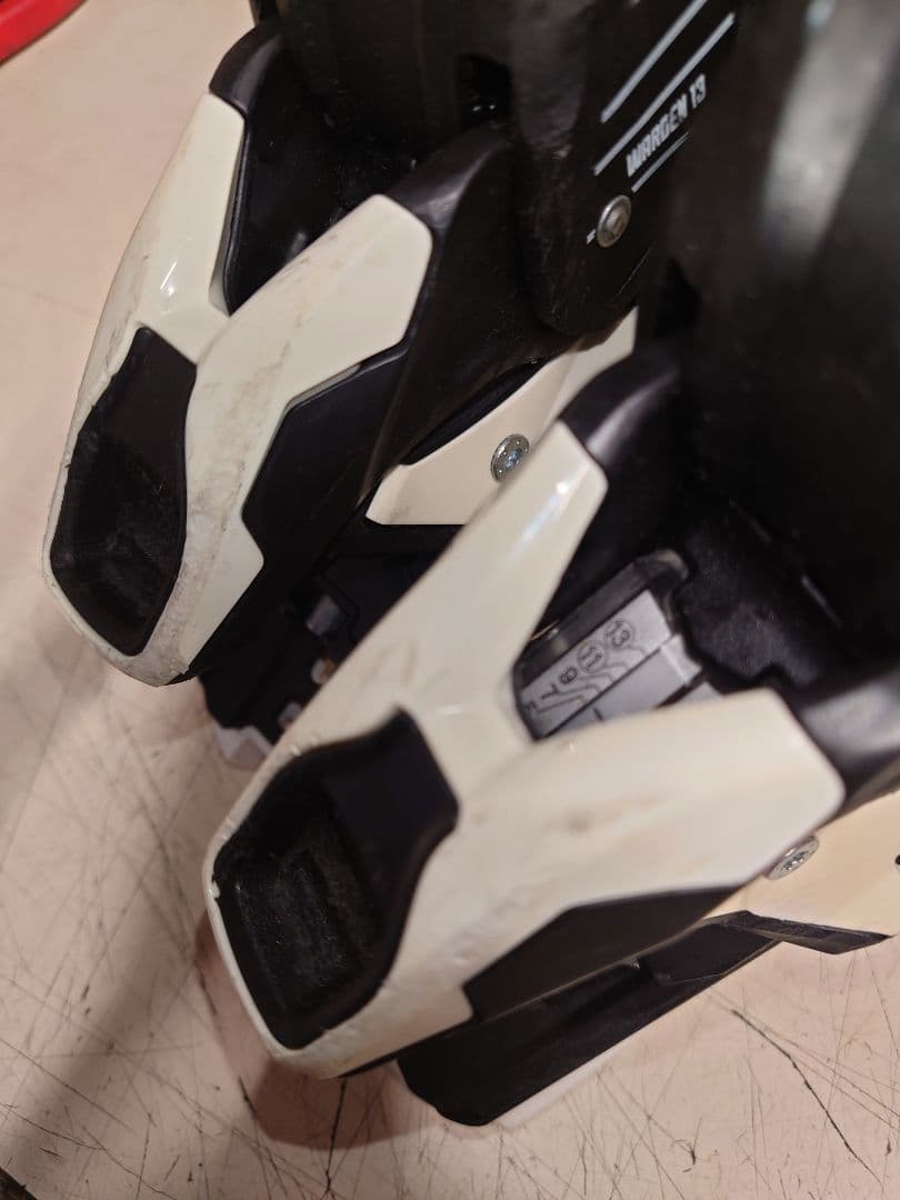 アトミック Atomic warden 13 demo スキー ビンディング