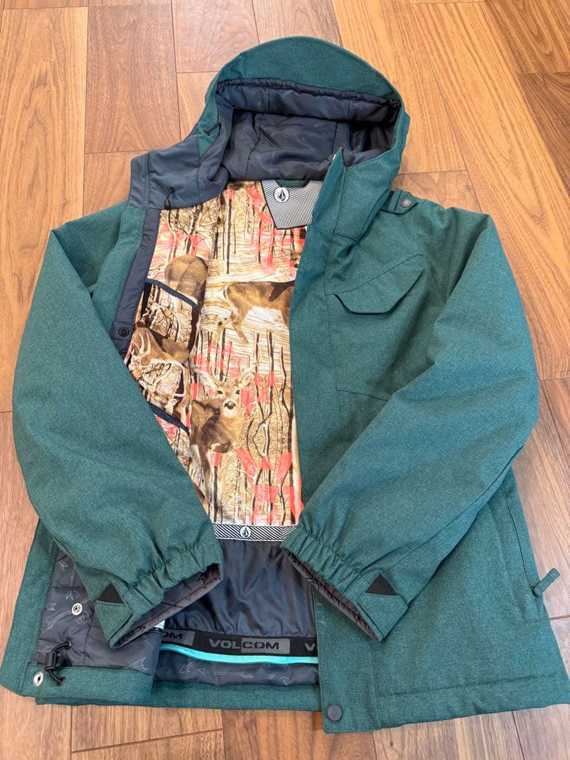 VOLCOM スノーボードウェア