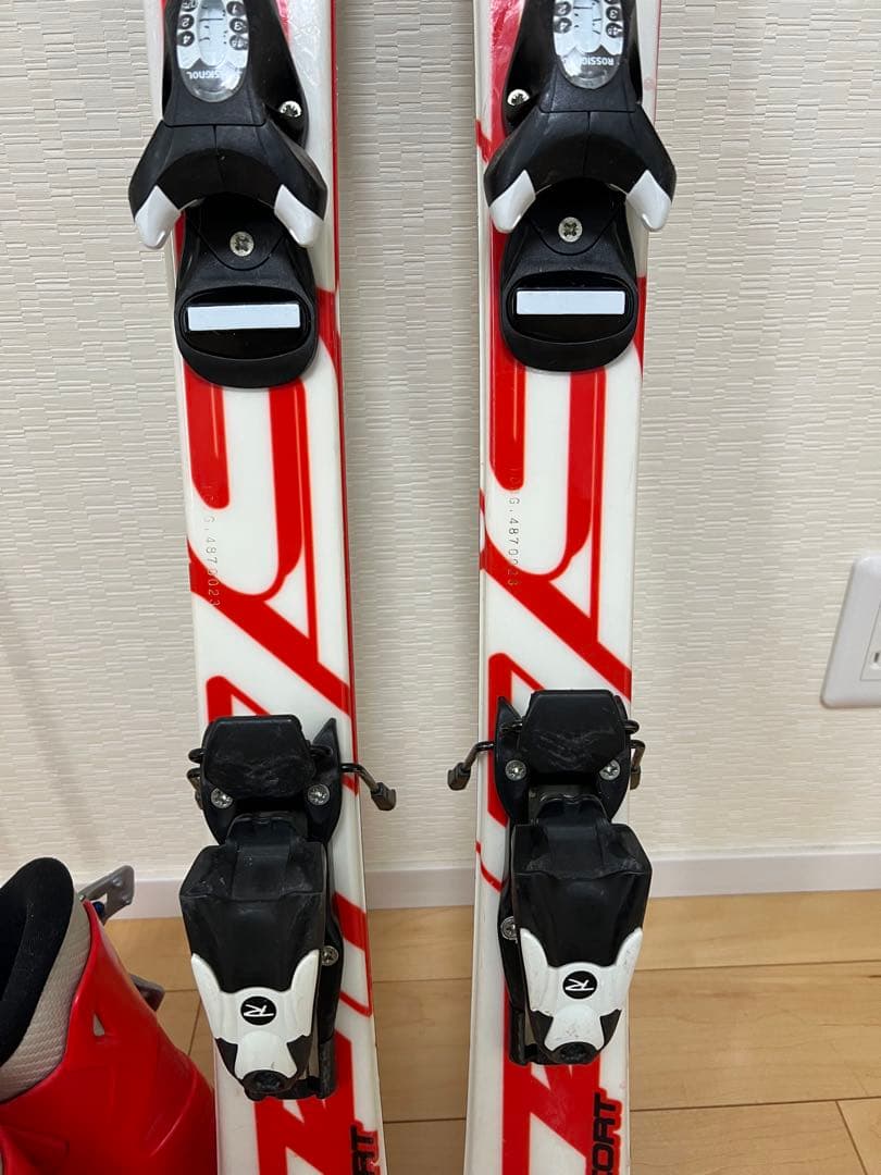 スキー板 子供用 100cm カービングスキー ストック　ブーツ　4点セット