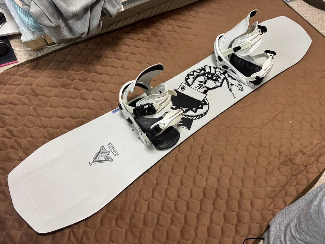 バタレオン DISASTER スノーボードセット FLUX ビンディング付