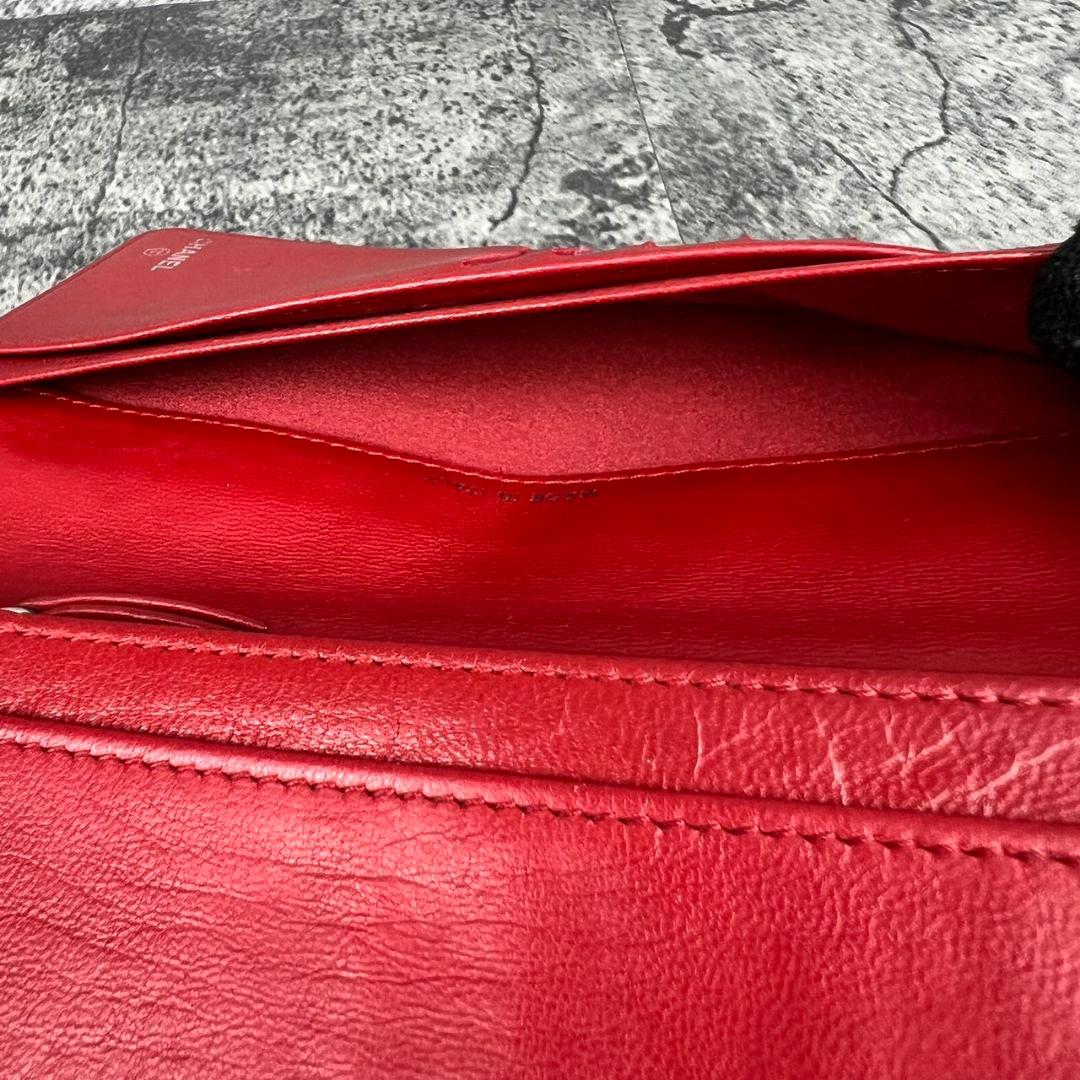 CHANEL カメリア型押し ココマーク 長財布 ラムスキン