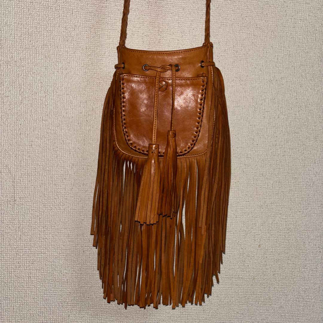 エンシャーラen.shalla 羊革レザーサコッシュ　ボヘミアン　ハンドメイド