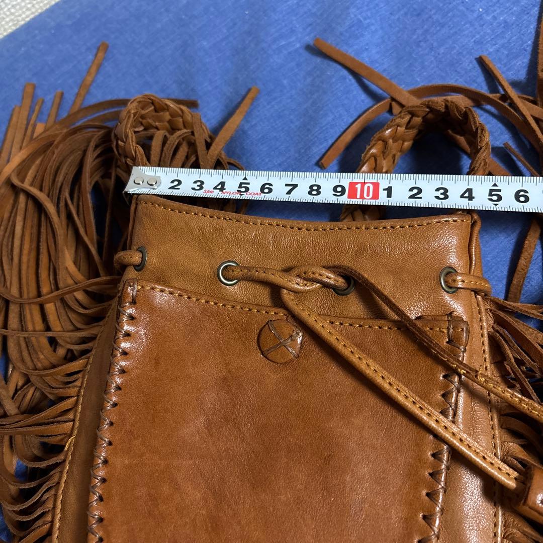 エンシャーラen.shalla 羊革レザーサコッシュ　ボヘミアン　ハンドメイド