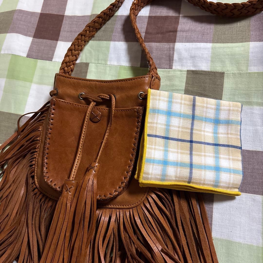 エンシャーラen.shalla 羊革レザーサコッシュ　ボヘミアン　ハンドメイド