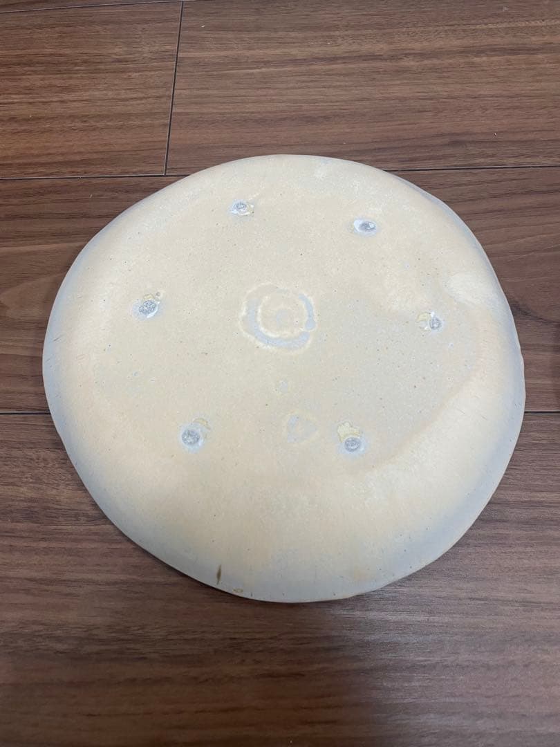 【故金あかり Akari Karugane】 プレート　ベージュ