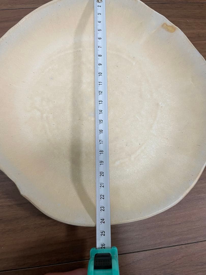 【故金あかり Akari Karugane】 プレート　ベージュ