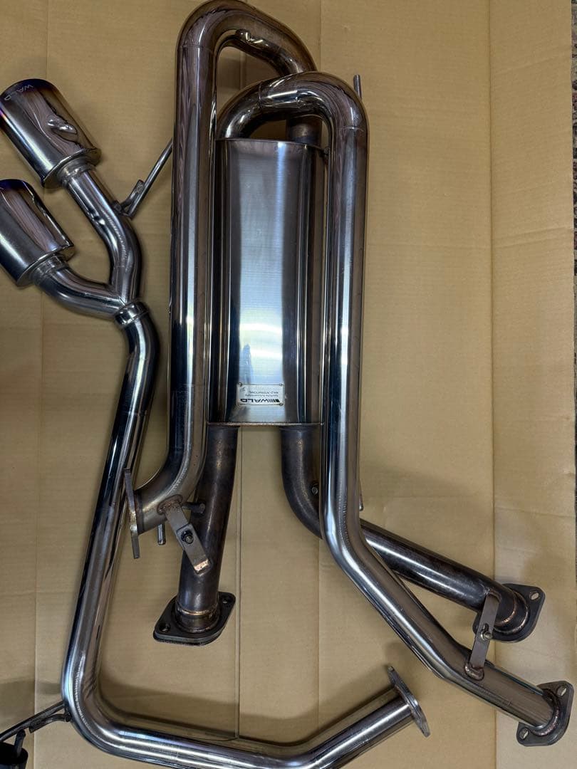 ランクル200中期／後期LX570用WALD競技用サイド出しマフラー