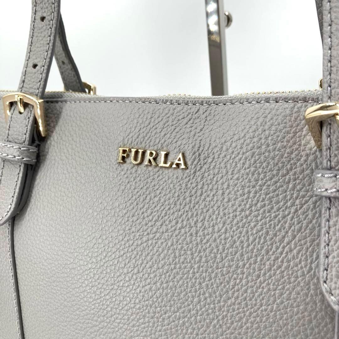 極美品✨FURLA フルラ トートバッグ レザー A4可 ライトグレー 肩掛け