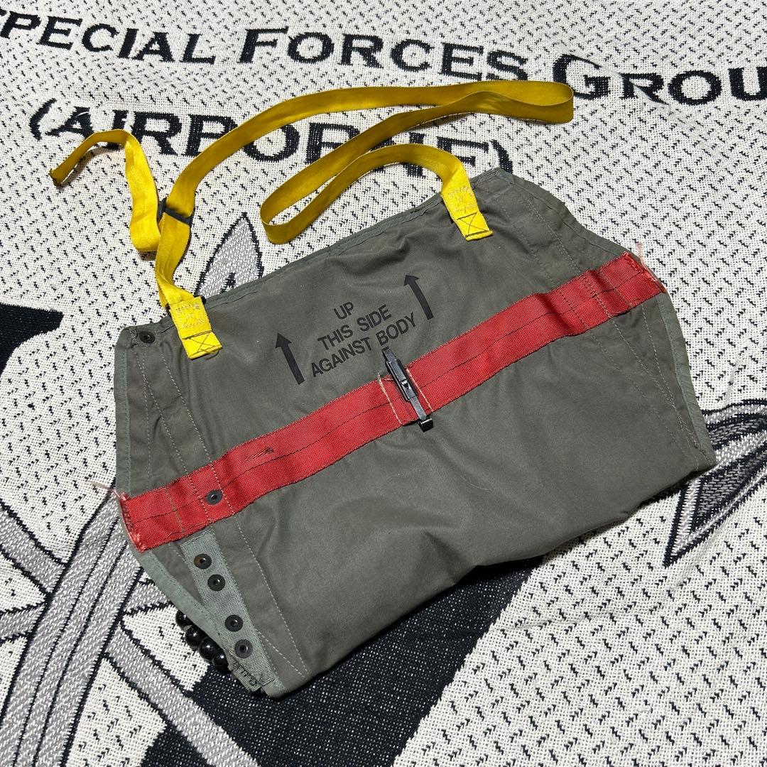 レア❗️米軍実物 ヘリコプター 救命具用 バッグ DLA-90
