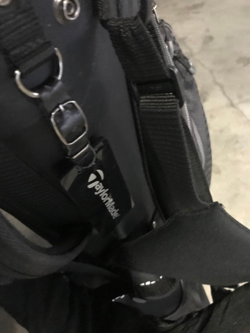 テーラーメイドスタンド式キャディバック