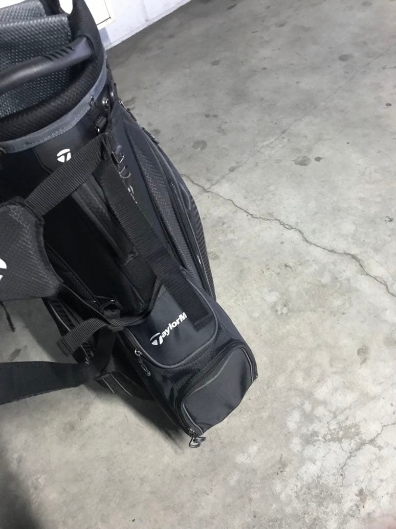 テーラーメイドスタンド式キャディバック
