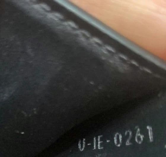 CELINE ブラックレザー 三つ折り財布 トリオンフ