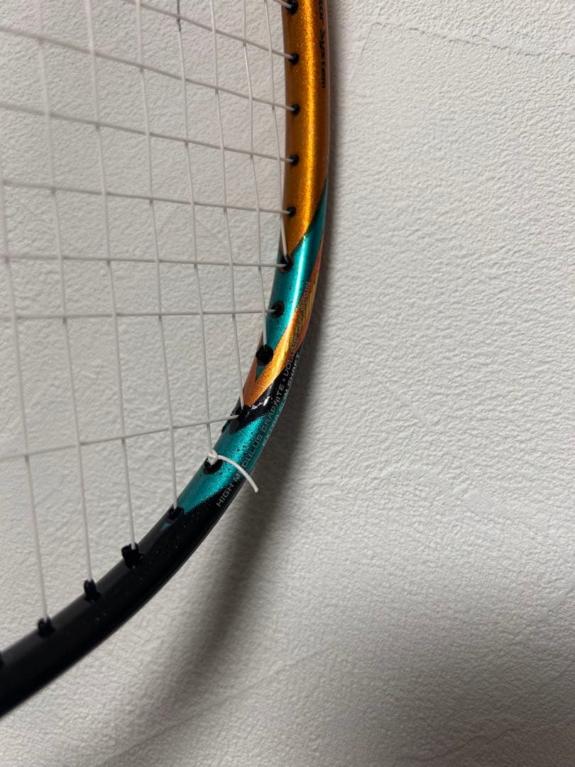 バドミントンラケット アストロクス88d Pro