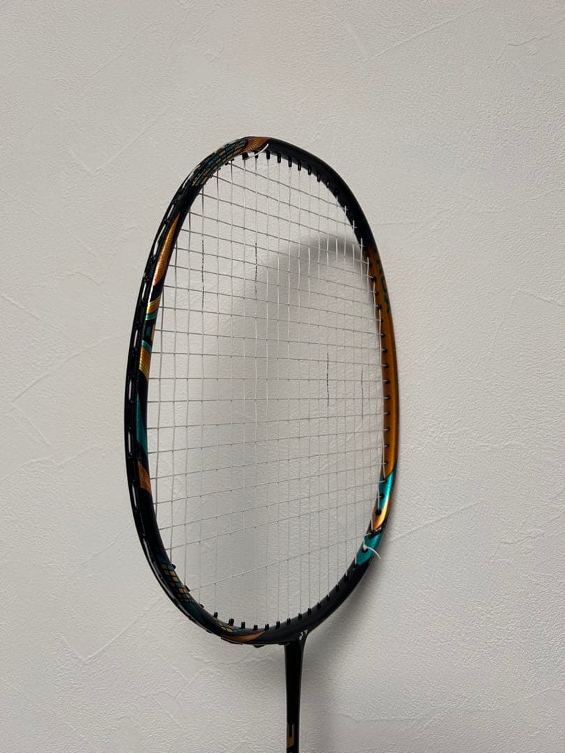 バドミントンラケット アストロクス88d Pro