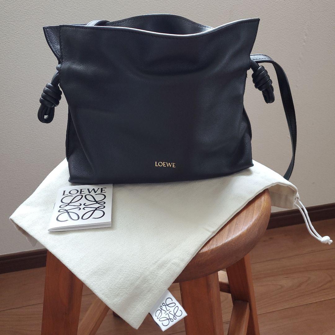 LOEWE ショルダーバッグ 黒 レザー