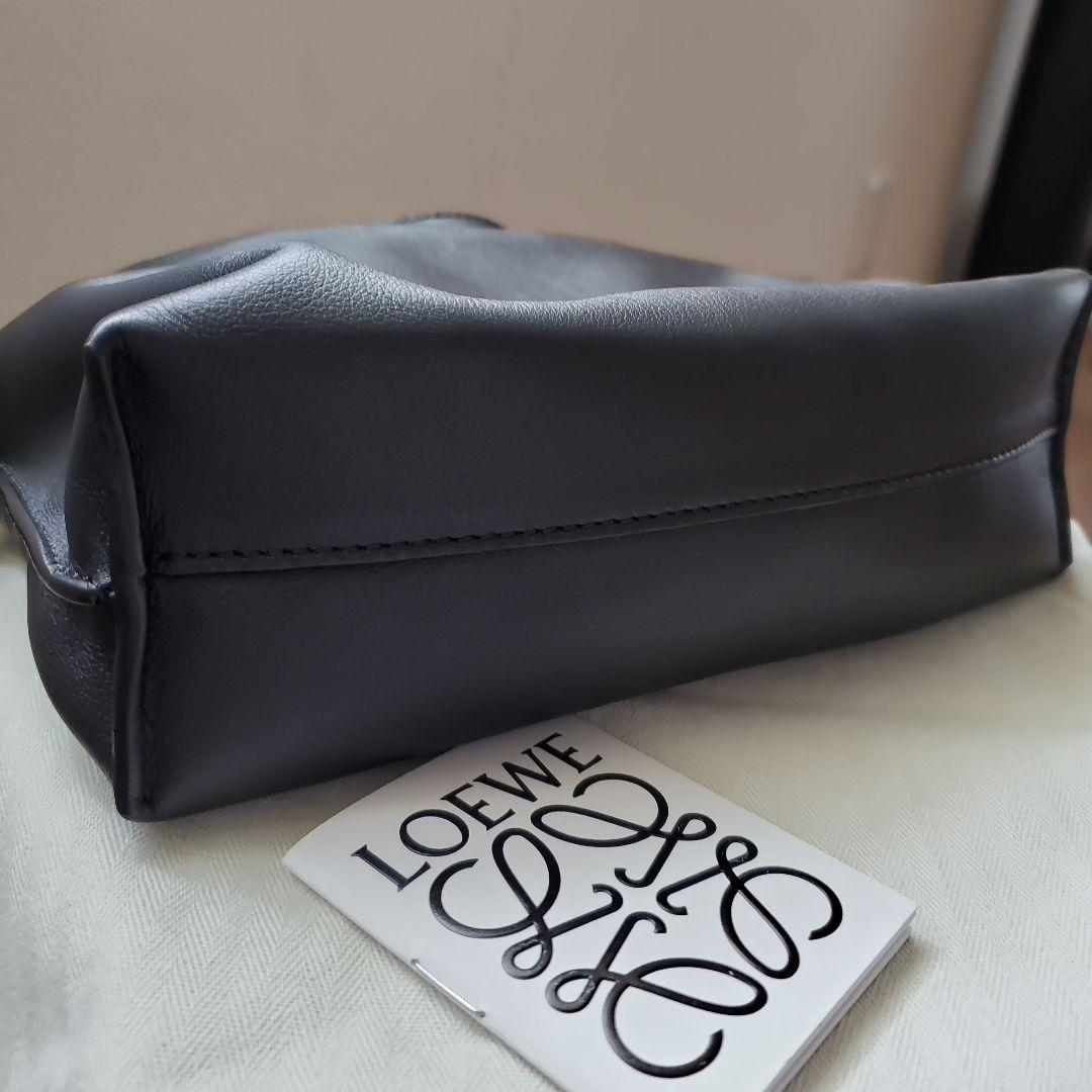 LOEWE ショルダーバッグ 黒 レザー