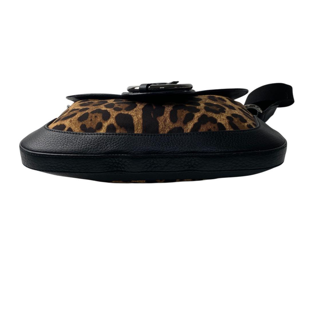 美品 ドルチェアンドガッバーナ D&G ショルダーバッグ レオパード 斜めがけ