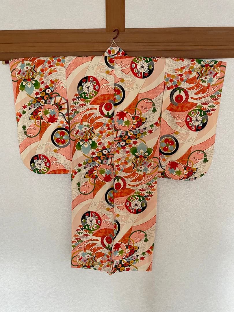 新品　未使用　希少　正絹　着物　七五三　お宮参り　しぼり　しつけ付き　女子　和柄