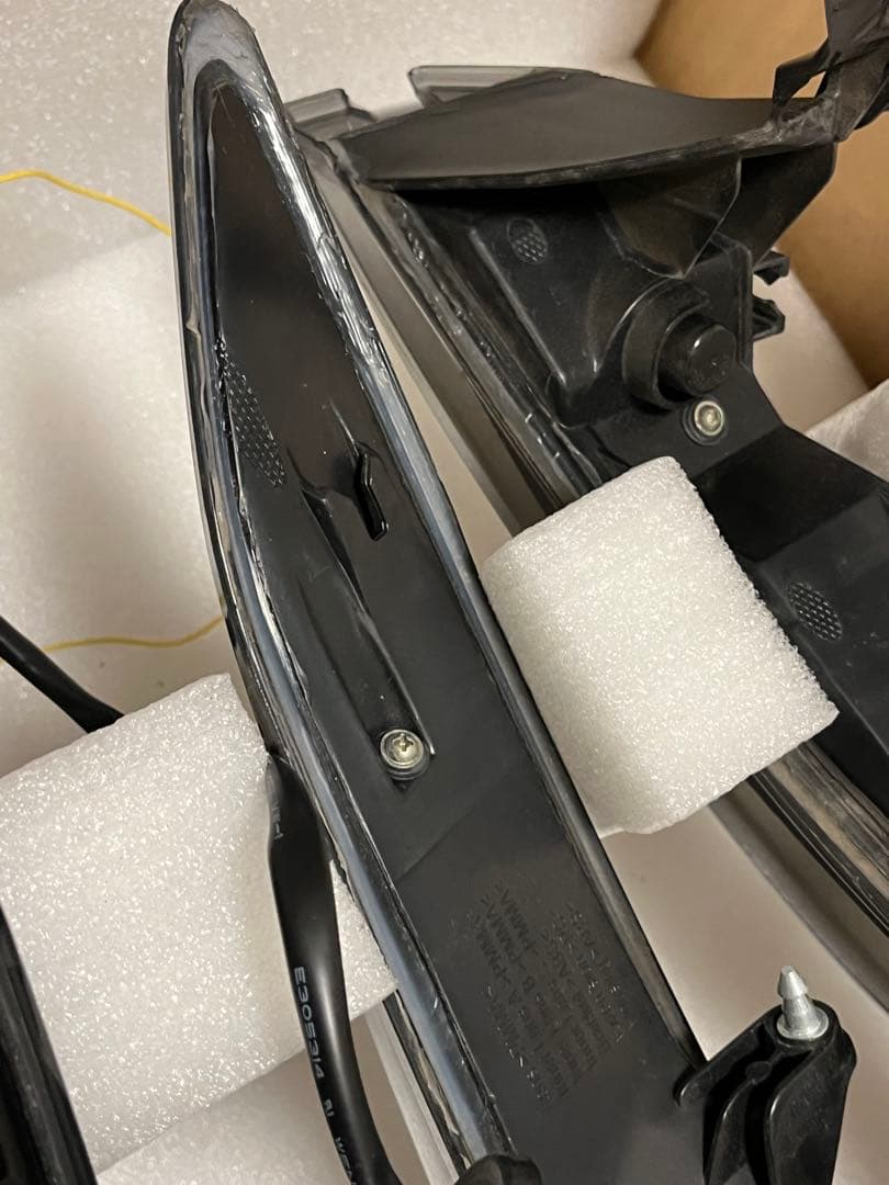 80ハリアー シェアスタイル スモークテール シーケンシャル　防水対策・配線完備