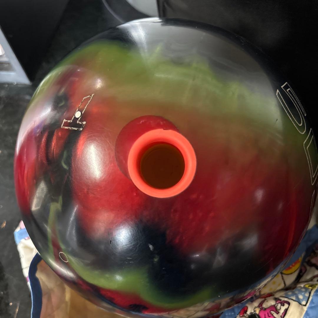 ボウリングボール2個セットとバッグ