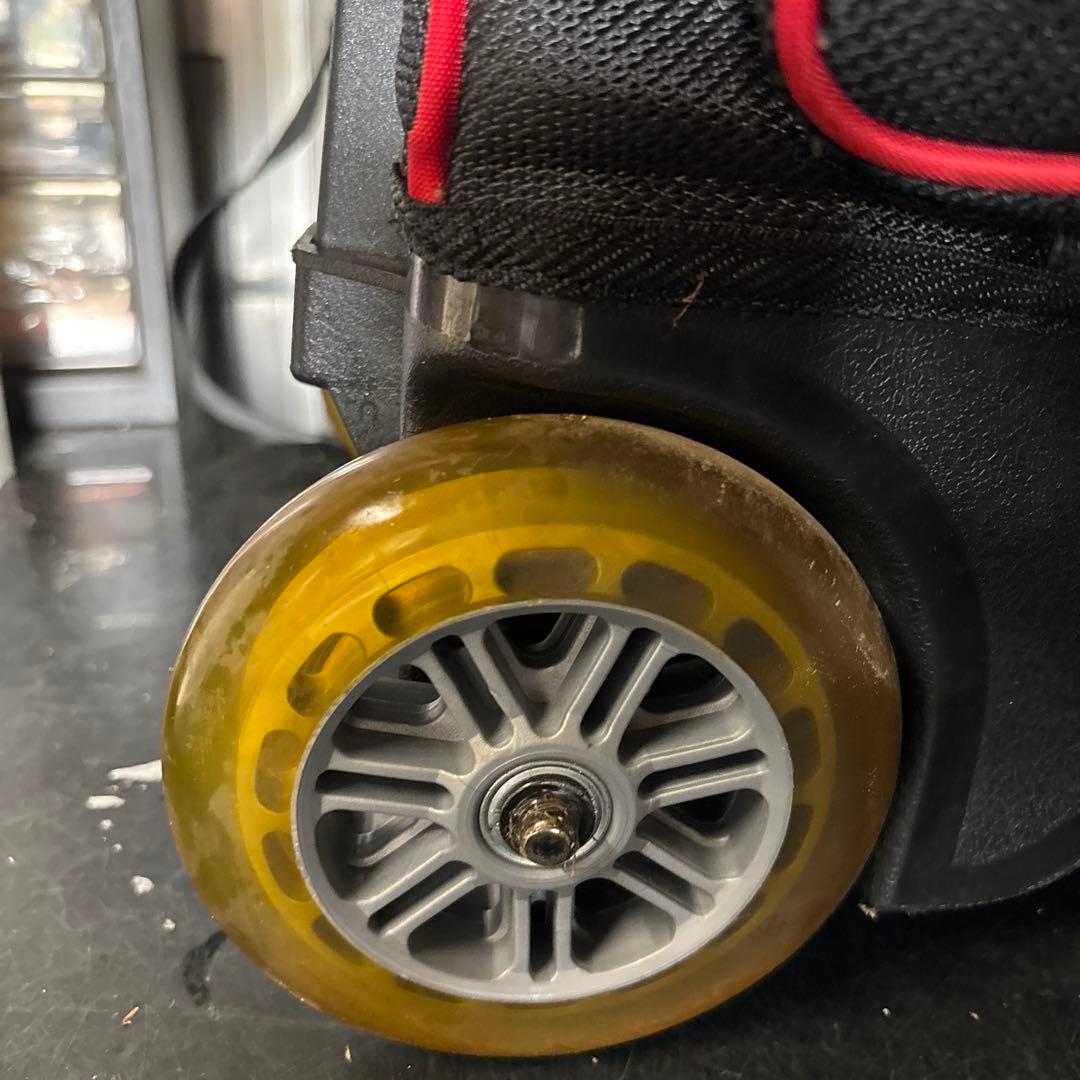 ボウリングボール2個セットとバッグ