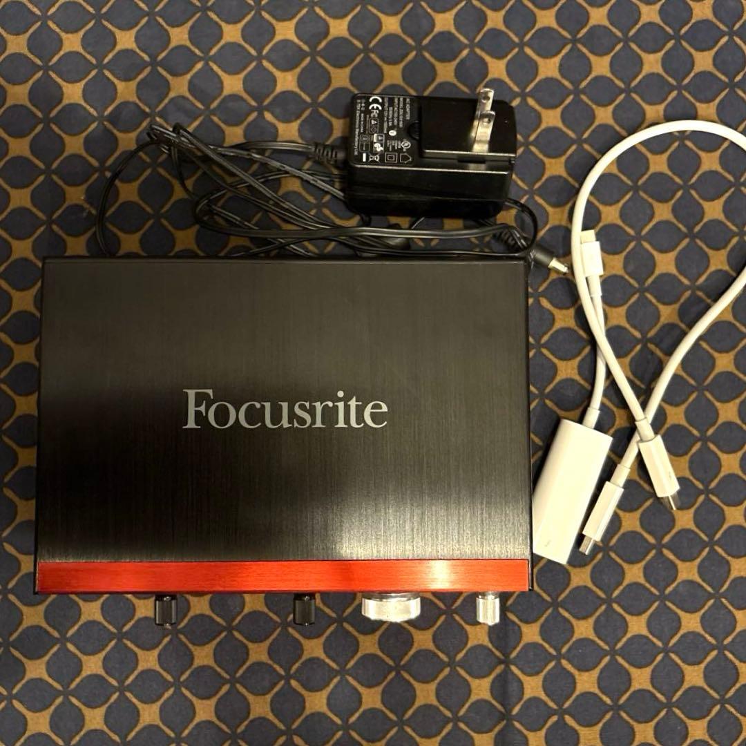 Focusrite Claret 2Pre thunderbolt ケーブル付き