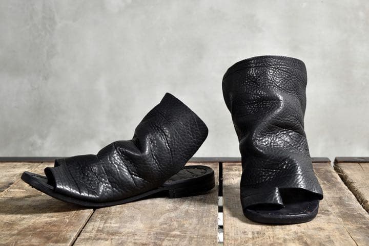 prtl x 4R4s ポルタユ　エクスクルーシブ　レザーサンダル